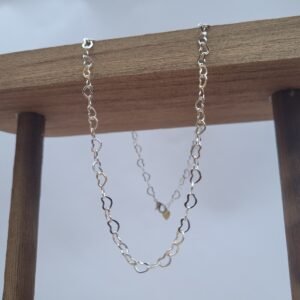 Chocker Mini Corações Vazados