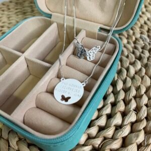 Escapulário Borboleta das Minhas Cicatrizes Nasceram Asas