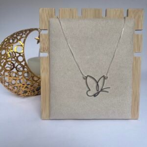 Colar Minimalista Borboleta