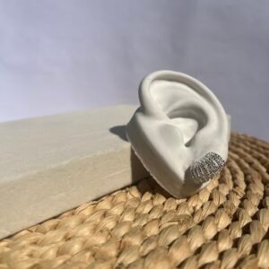 Brinco Ear Cuff 8 Fios Cravejados