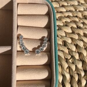 Brinco Ear Cuff 5 Flores Cravejado